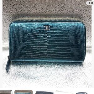 RARE - Authentic Metallic Teal Lizard Zip Around Wallet